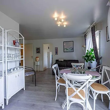 Hotel Cosy With Parking Balcony - 4p - 3*